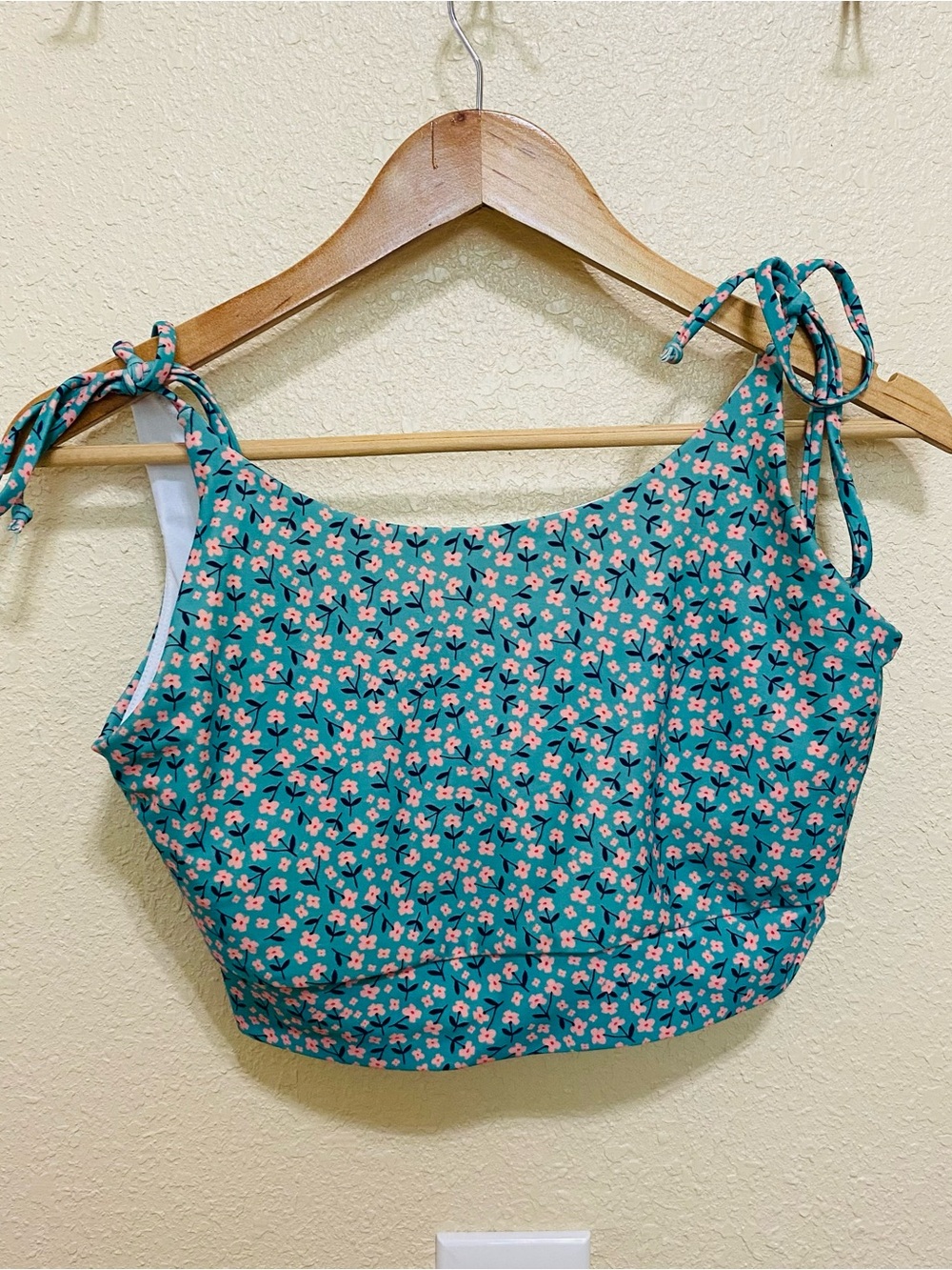 Lime Ricki Blue and Pink Floral Bikini Top